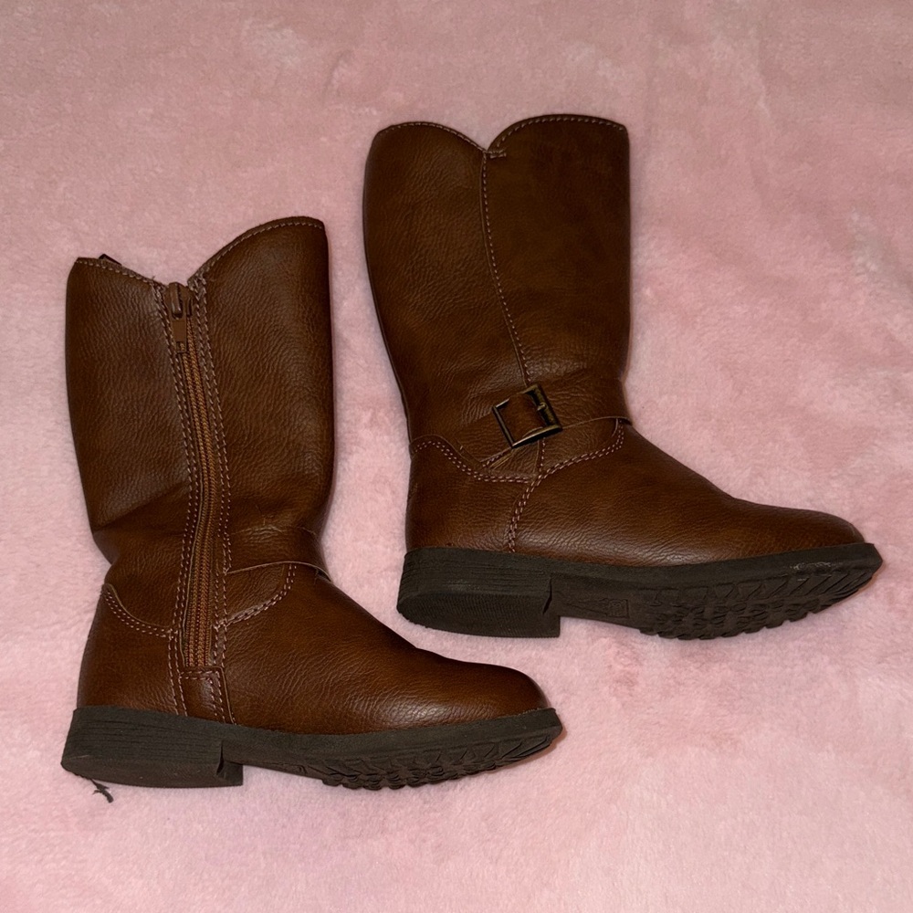 Kids Boots** Bundle 5+ items and name your offer!!! 💖💞